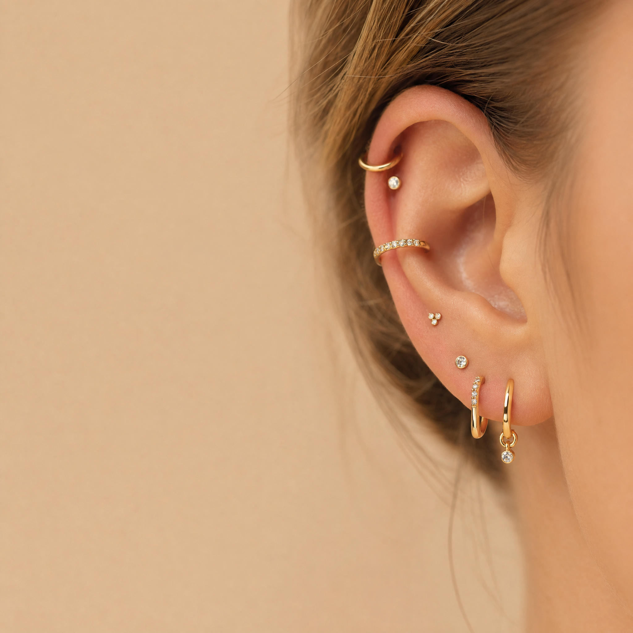 Professionell piercing hos Tanique Beauty Studio